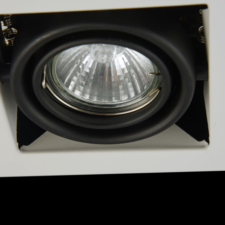 Встраиваемый светильник Maytoni Technical Metal Modern DL008-2-01-W 