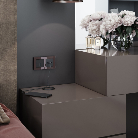 Выключатель одноклавишный сенсорный с подсветкой (черный) Werkel W4510108