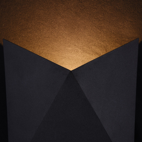 O802WL-L7B Настенный уличный светильник Maytoni Beekman