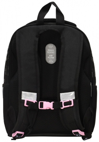 Нарушена упаковка!  <712395> Рюкзак Schoolformat ERGONOMIC LIGHT КОМИКС АНИМЕ 21 л черн. 38х29х19 жестк. каркас 2 отд. молния держатель для карточек брелок кармашки РЮКЖКМБ-КА (247696)