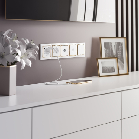 Розетка Ethernet RJ-45 (белая) Werkel W1181001