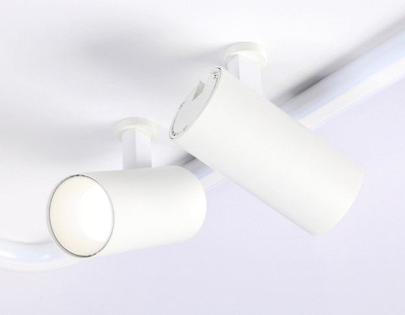 Потолочный светодиодный светильник с пультом ДУ Ambrella light COMFORT FL5114 