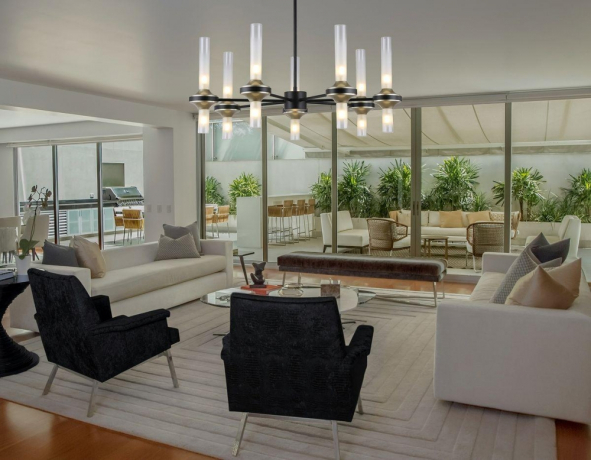 Подвесная люстра Ambrella Light High Light LH55353 