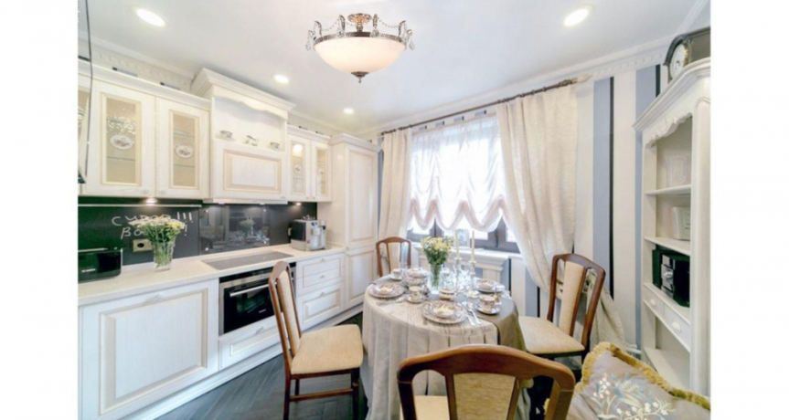 Barletta 182.10 D720 Coffe Gold Потолочная люстра Lucia Tucci 