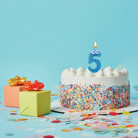 Нарушена упаковка! <302462> Свеча-цифра для торта "5" "С глазками", 6 см, ЗОЛОТАЯ СКАЗКА, с держателем, в блистере, 591408 (591408)