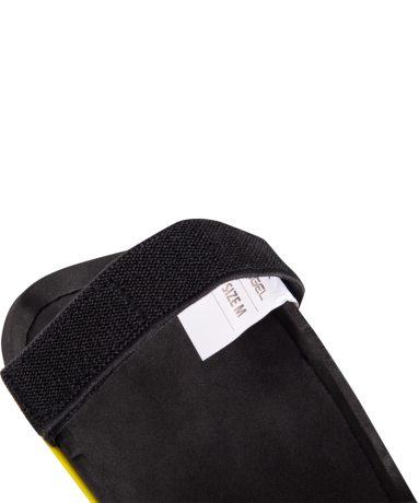 Нарушена упаковка!  <242571> Щитки футбольные JA-201, черный 4680459053183 L